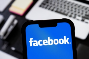 POLAND - 2025/03/02: In this photo illustration, a Facebook logo is seen displayed on a smartphone. (Photo Illustration by Mateusz Slodkowski/SOPA Images/LightRocket via Getty Images)
