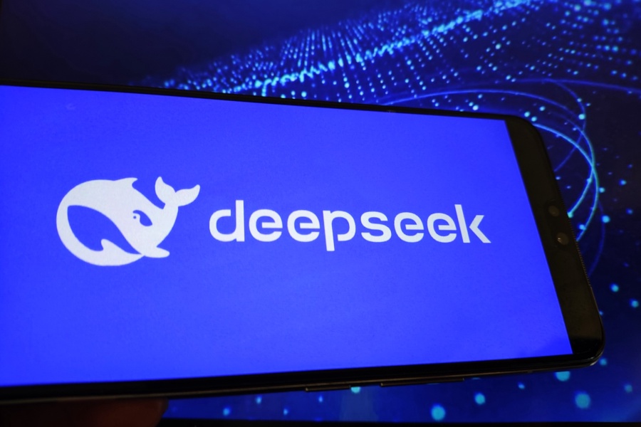 SUQIAN, CHINA - JANUARY 28: In this photo illustration, the logo of Deepseek is displayed on a smartphone screen on January 28, 2025 in Suqian, Jiangsu Province of China. (Photo by VCG/VCG via Getty Images)