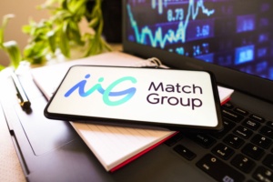 BRAZIL - 2022/07/08: In this photo illustration, the Match Group Inc. logo is displayed on a smartphone screen. (Photo Illustration by Rafael Henrique/SOPA Images/LightRocket via Getty Images)
