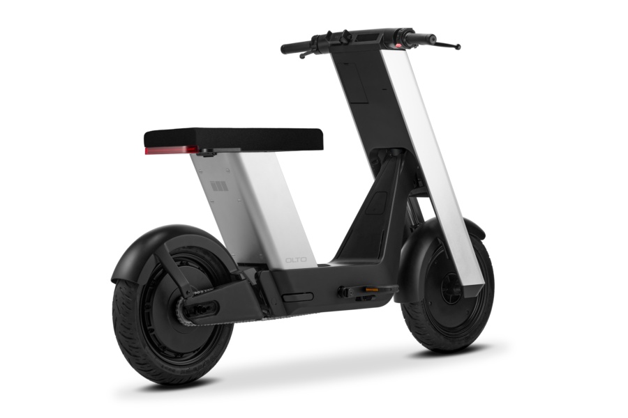 The Infinite Machine Olto scooter