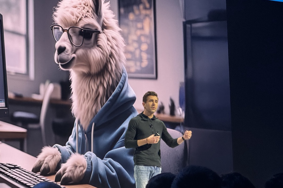 LlamaCon